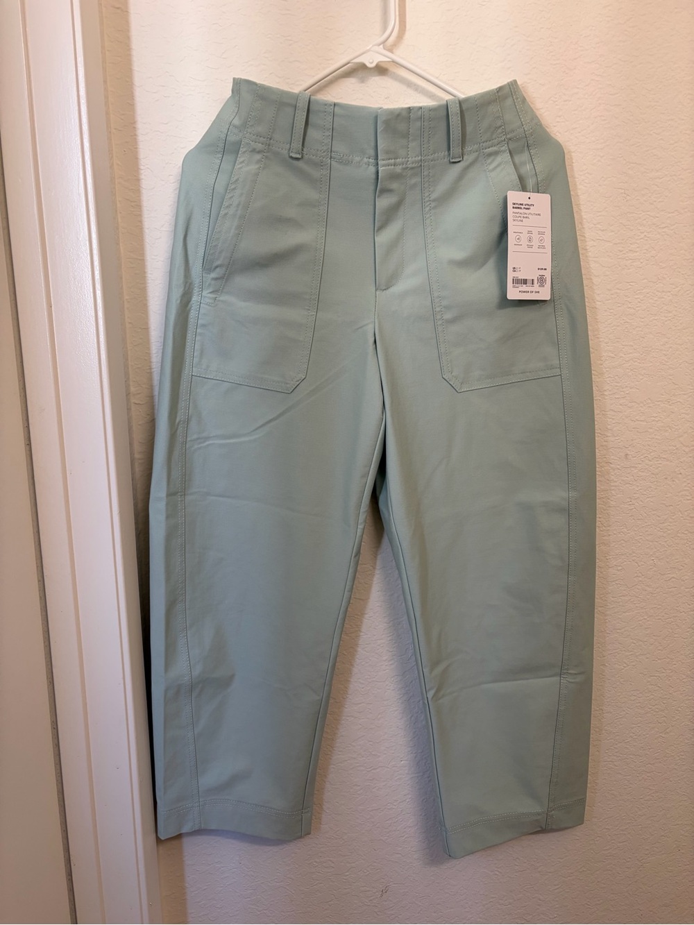 Athleta Skyline Utility Barrel Pants